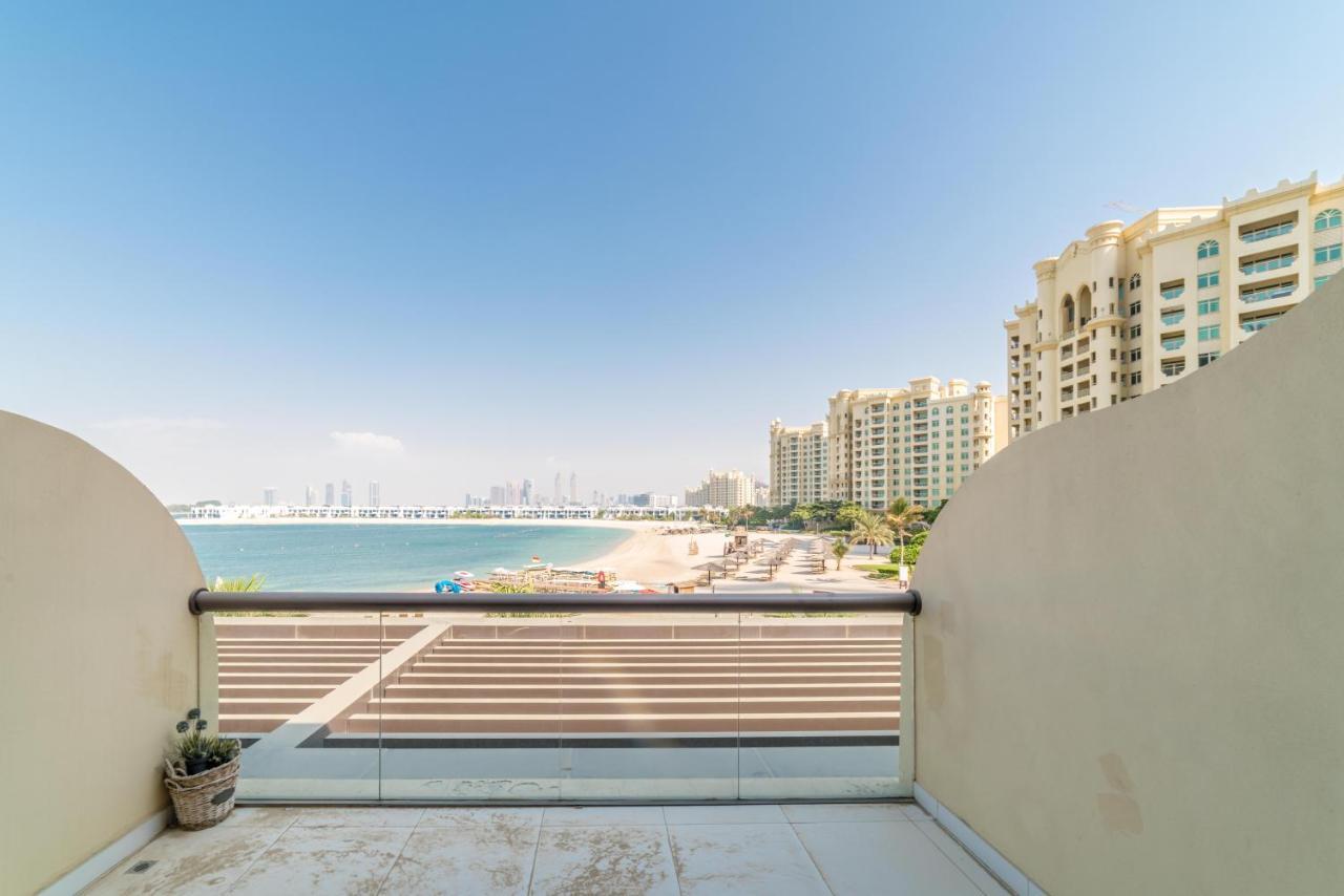 Club Vista Mare, Free Riva Beach Club Access Dubai Exterior photo